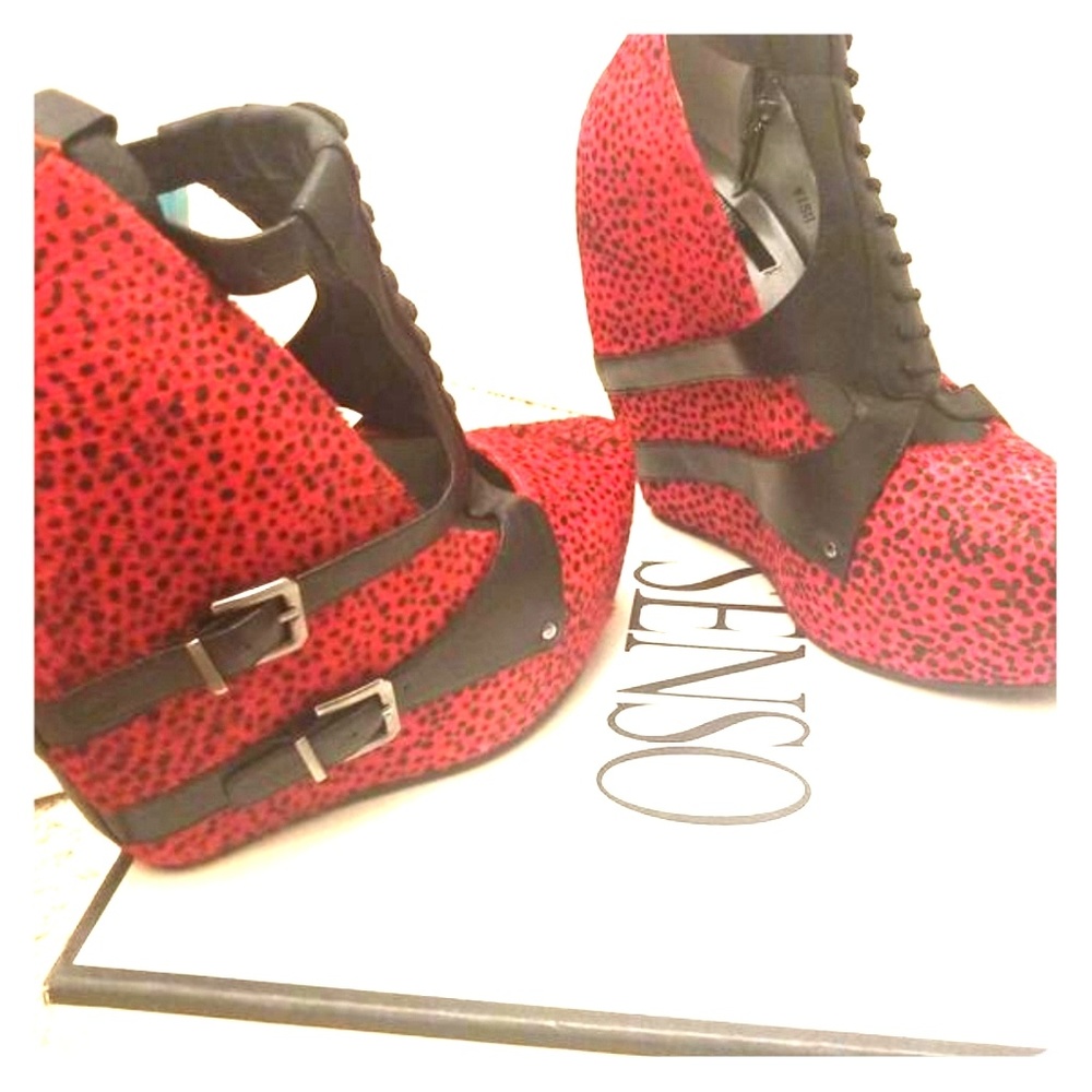 Shoes size 8